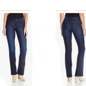 🌈🔥 Joe's jeans mica curvey boot cut